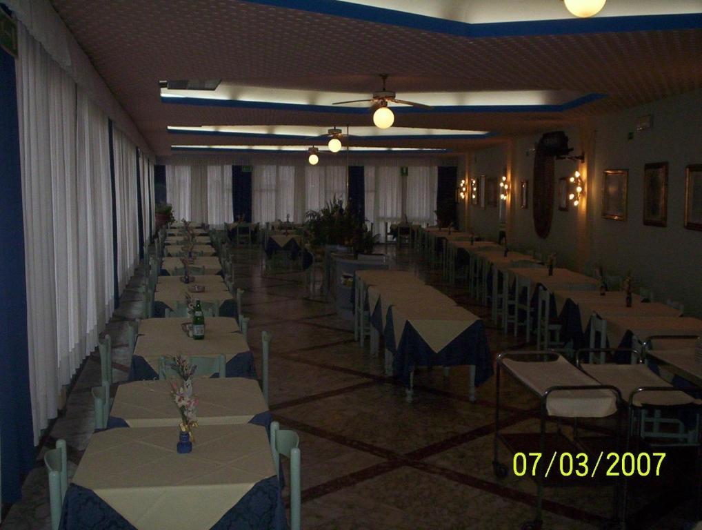 Hotel Impero Монтекатини-Терме Экстерьер фото