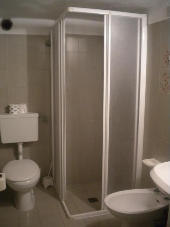 Hotel Impero Монтекатини-Терме Номер фото